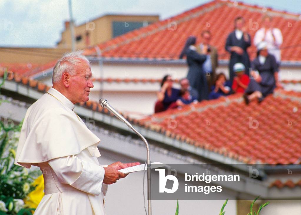 Pope John Paul II, Latina, Italy