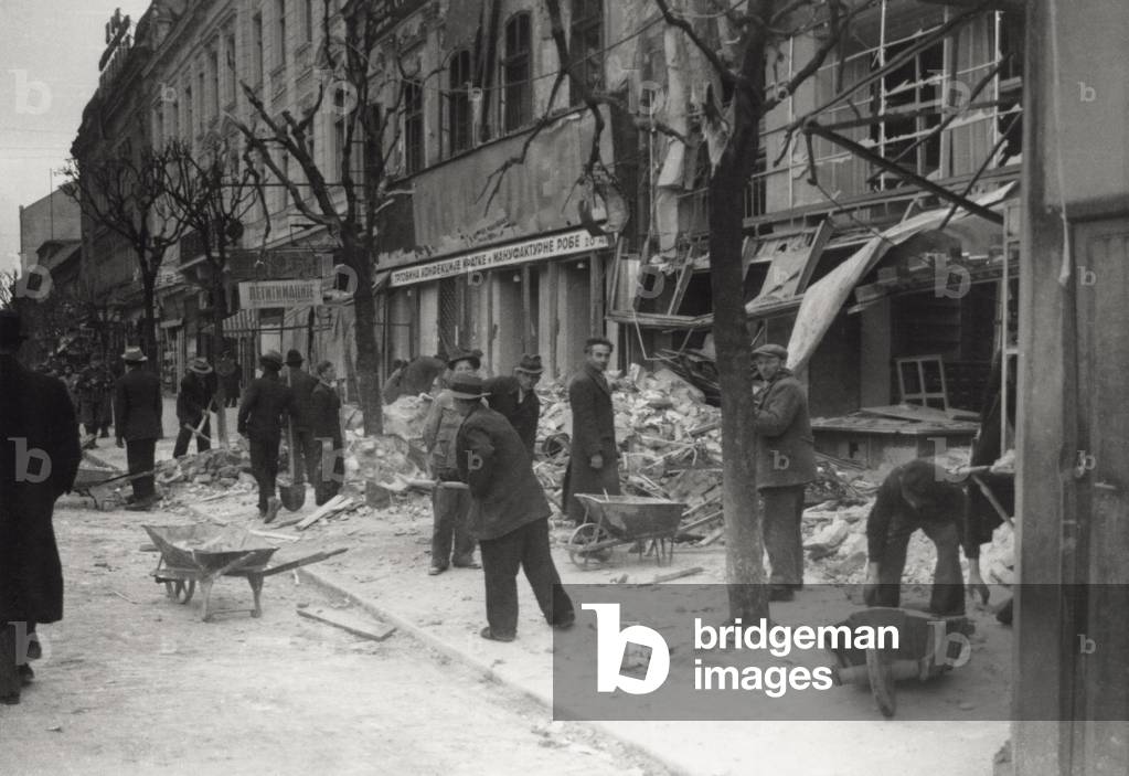 Removal of ruins in Belgrade, Belgrade, Yugoslavia, 1941