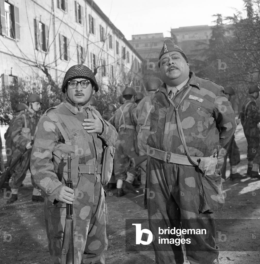 Renato Rascel e Aldo Fabrizi in Un militare e mezzo, Italy, 1959 (b/w photo)