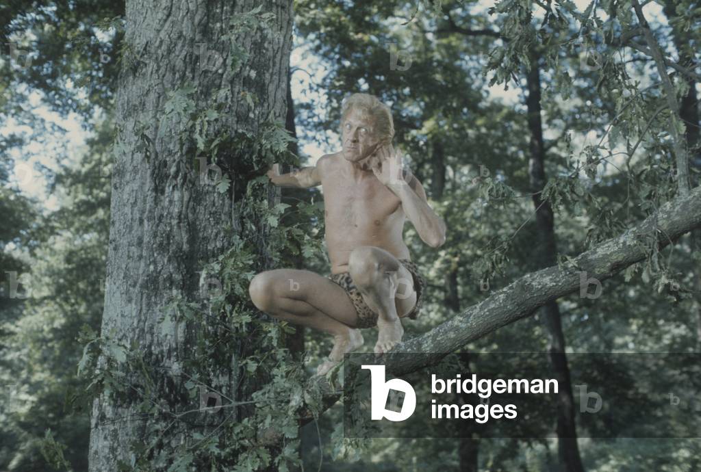 Raimondo Vianello as Tarzan at Noi no, Italy
