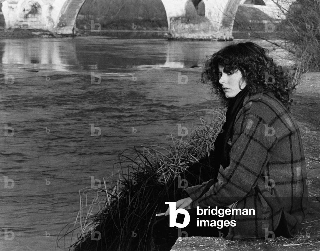 Nada smoking on the Tiber banks