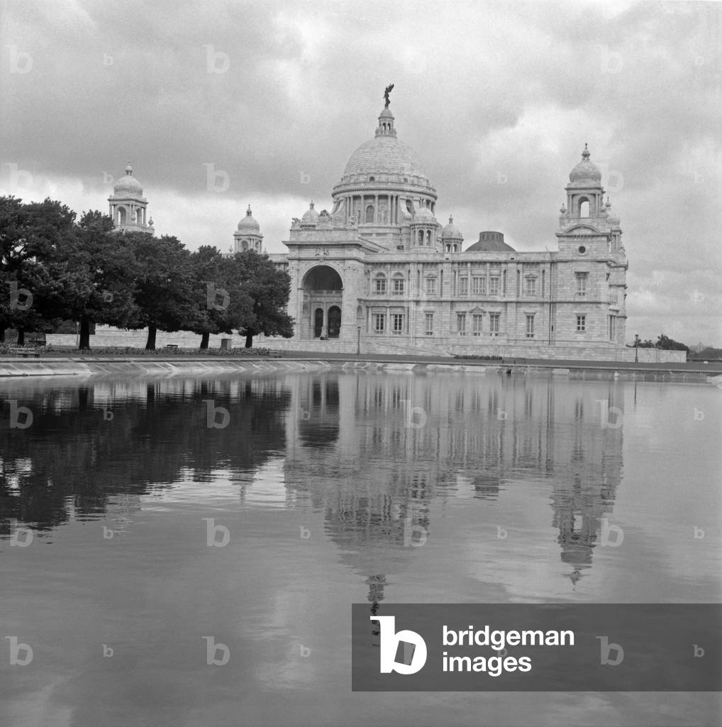 The Victoria Memorial, Kolkata, India, 1962 (b/w photo)