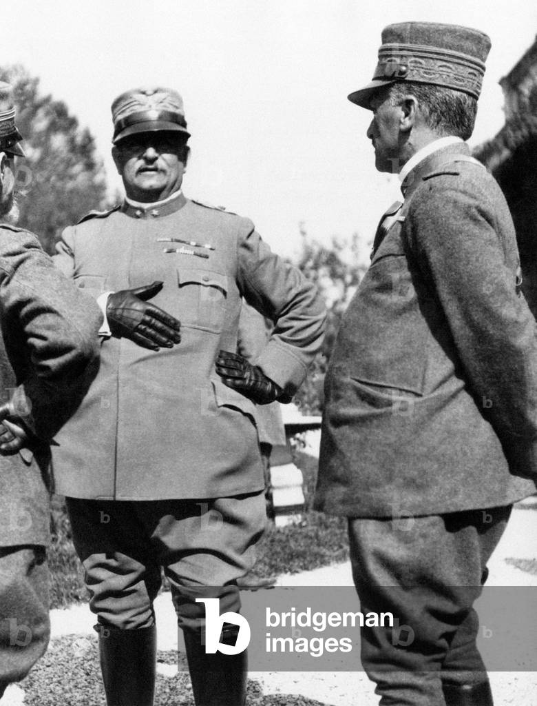 Armando Diaz talking to Augusto Vanzo and Paolo Morrone