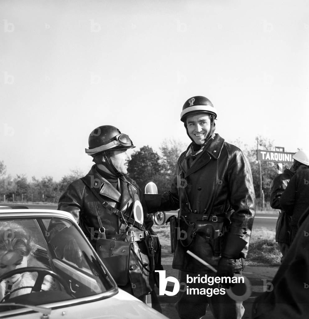 Vittorio Gassman and Peppino De Filippo in Love and Larceny, Italy, 1959 (b/w photo)