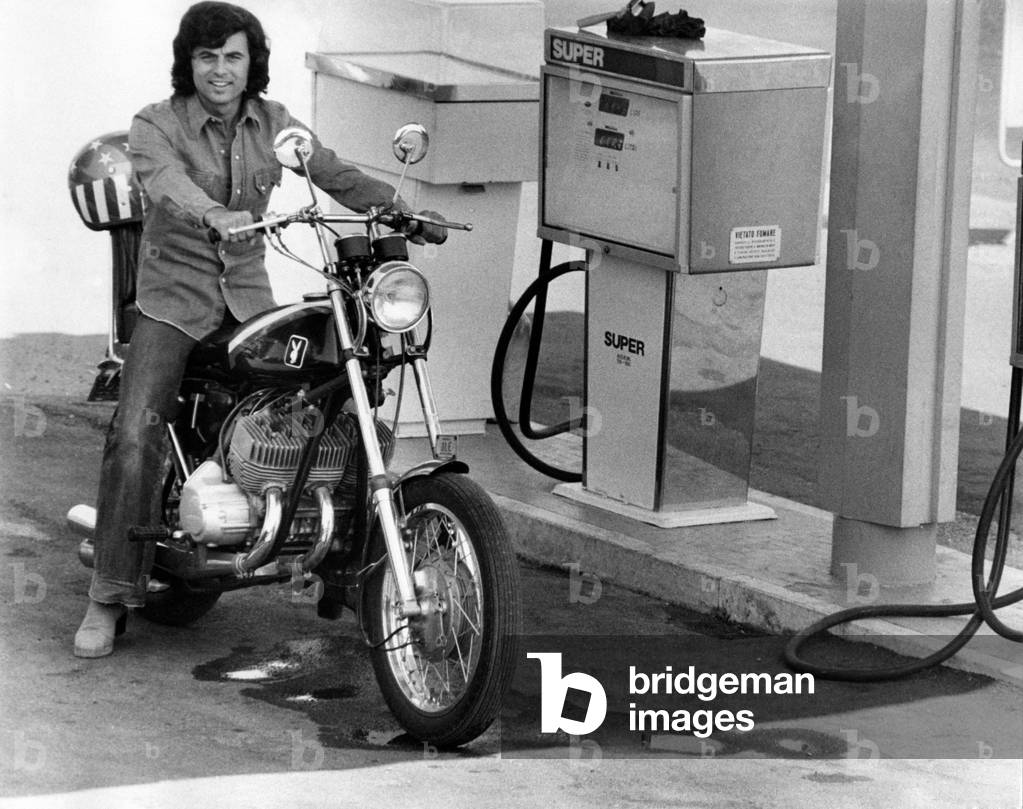 Little Tony at a petrol station