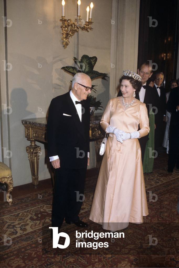 Philip of Edinburgh, Elizabeth II and Sandro Pertini at Quirinal Palace, Italy, 1980 (photo)