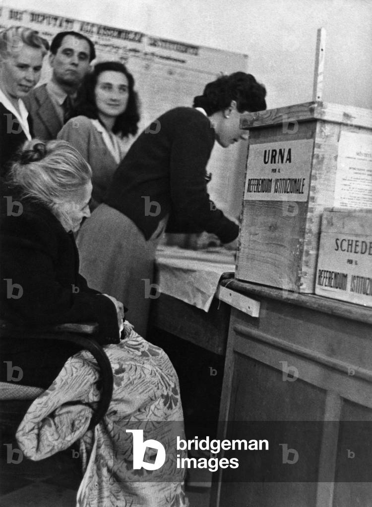 Italian constitutional referendum, Italy