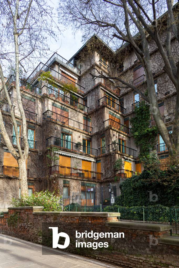 BBPR residential complex, Milan, Brera, Italy, 2021 (photo)