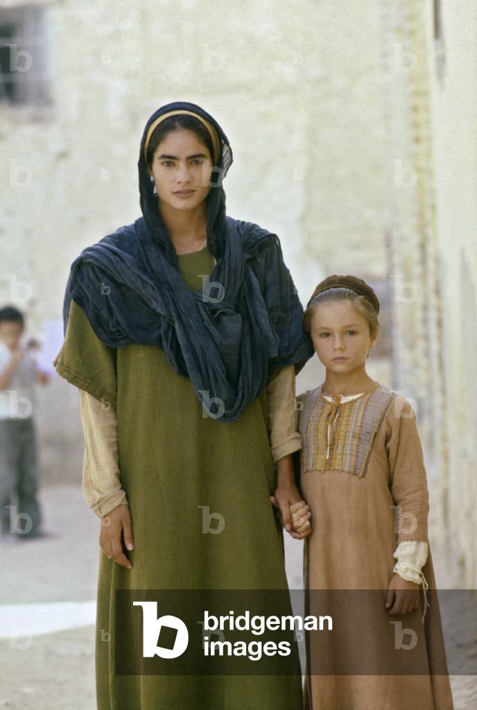 Maria del Carmen San Martin and Matteo Bellina in Un bambino di nome Gesù, Italy