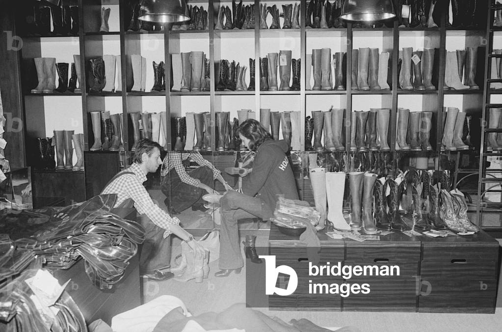 Fiorucci Store on via Torino, Italy, 1975 (b/w photo)