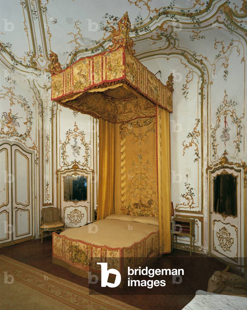 Imperial Bed à la Duchesse (Letto all'Imperiale à la Duchesse), by Genoese manufacture, 17th Century