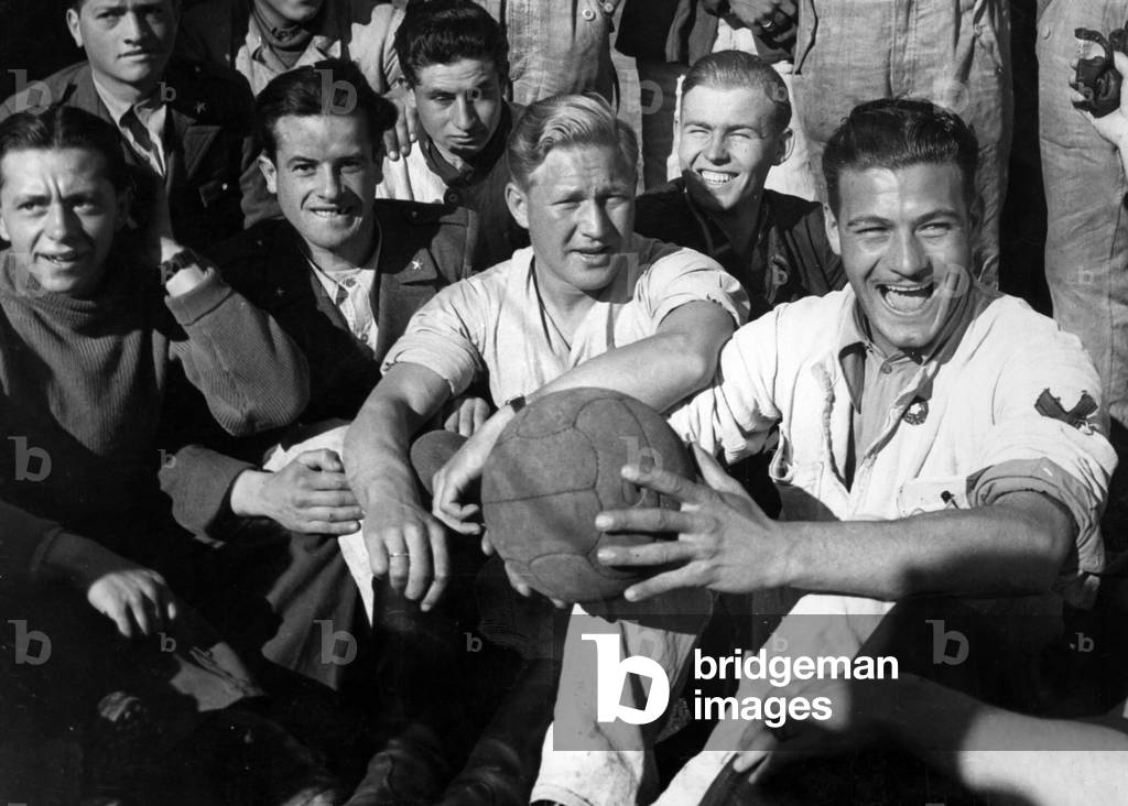 German and Italian airmen