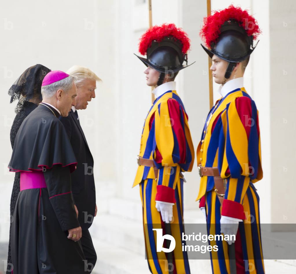 The President of United States of America Donald Trump with his wife Melania arrives at Cortile San Damaso, Vatican City, 24 maggio 2014 (photo)