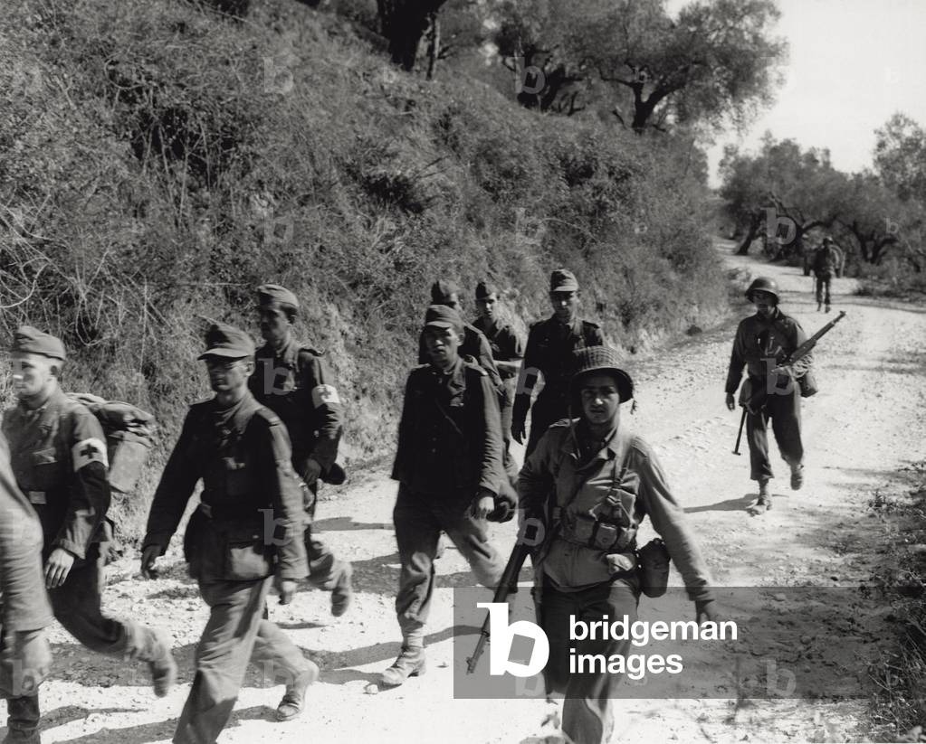 German soldiers taken prisoner at the Italian front