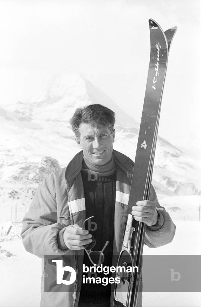 Walter Bonatti posing with the ski, Zermatt, Switzerland