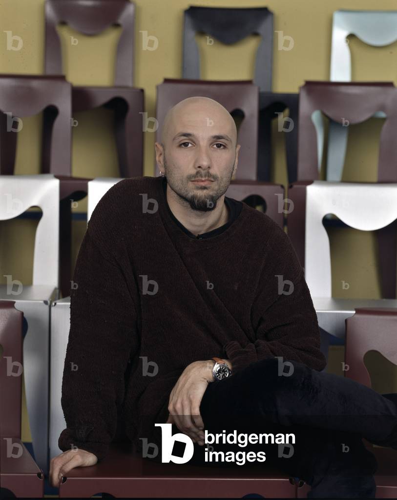 Alex Baroni behind the scenes of the Sanremo Music Festival