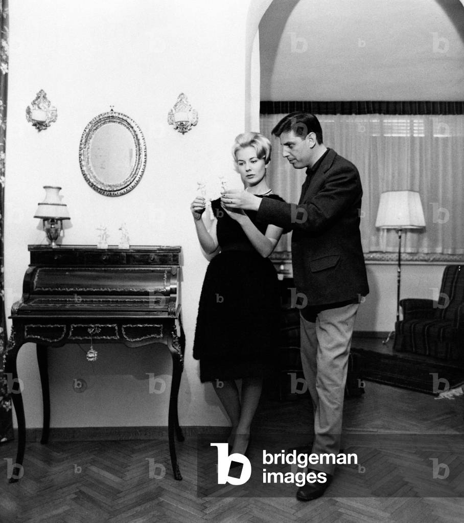 Emma Danieli and Franco Morabito with two figurines