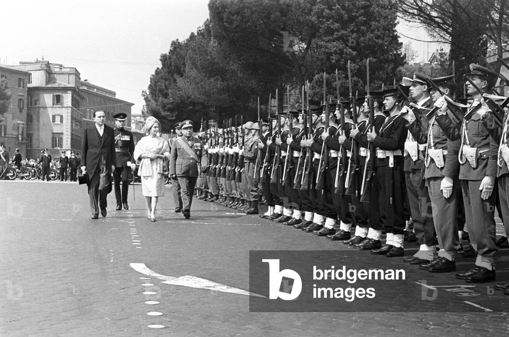 Elizabeth II and Giulio Andreotti on Piazza Venezia, Italy, 1961 (b/w photo)
