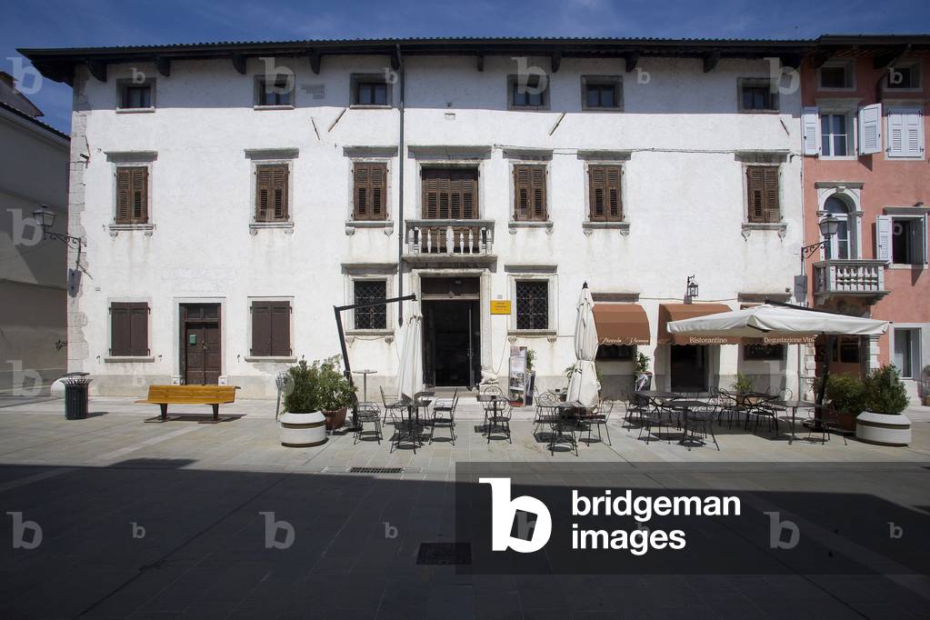 Strassoldo palace, XVI cent, Gradisca d'Isonzo, Friuli, Italy (photo)