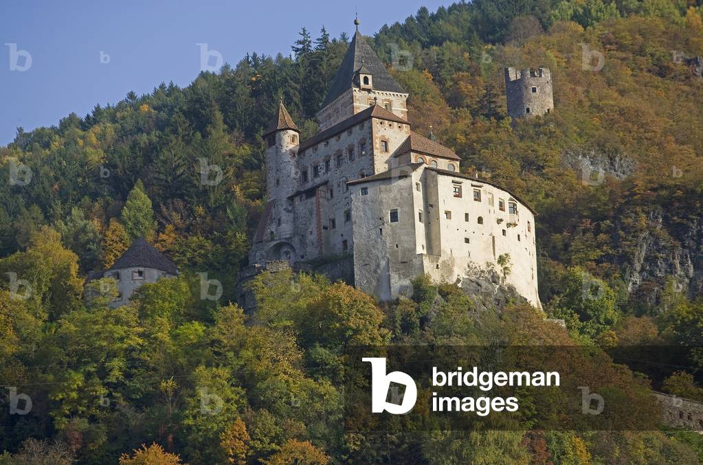 Trotsburg castle, Ponte Gardena, Trentino Alto Adige, Italy (photo)