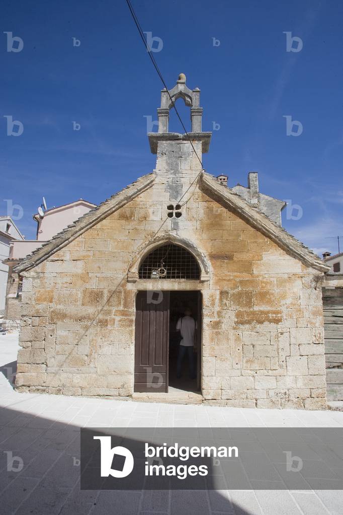 Bale, Valle, St. Spirito church, Croatia, Istria (photo)