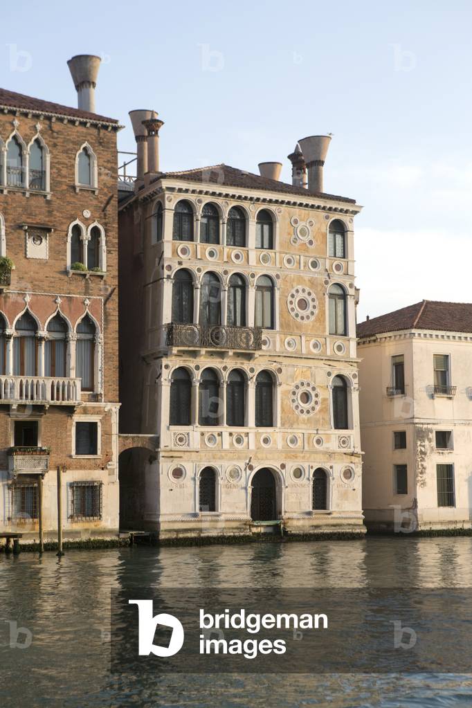 Ca' Dario palace, Pietro Lombardo, 1479, Venice, Italy (photo)