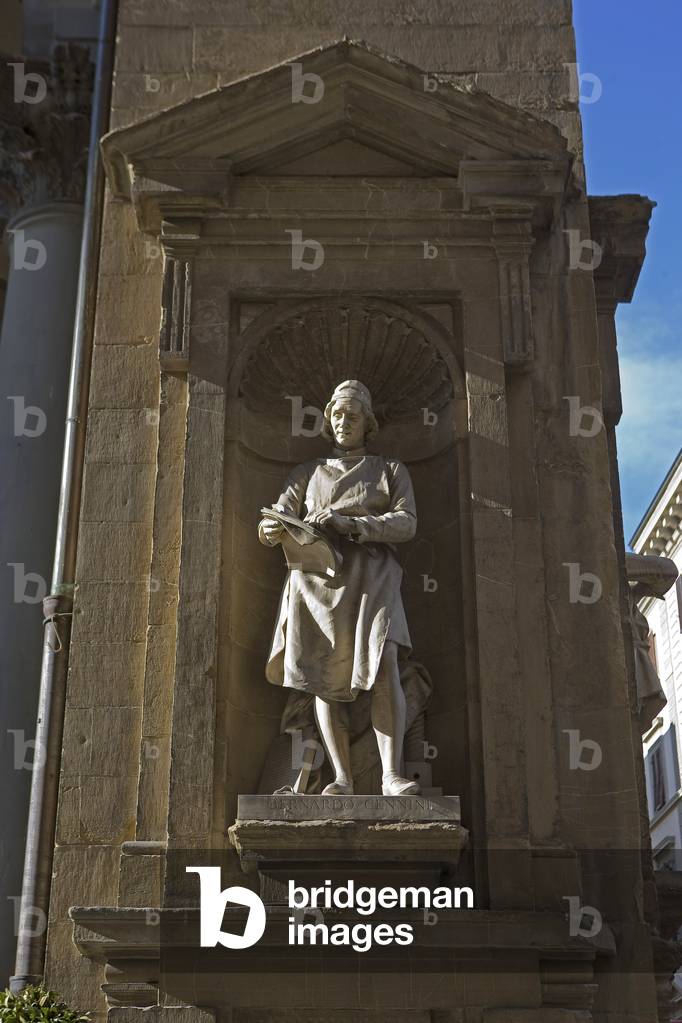Statue of Bernardo Cennini, Loggia del Mercato Nuovo, Florence, Italy (photo)