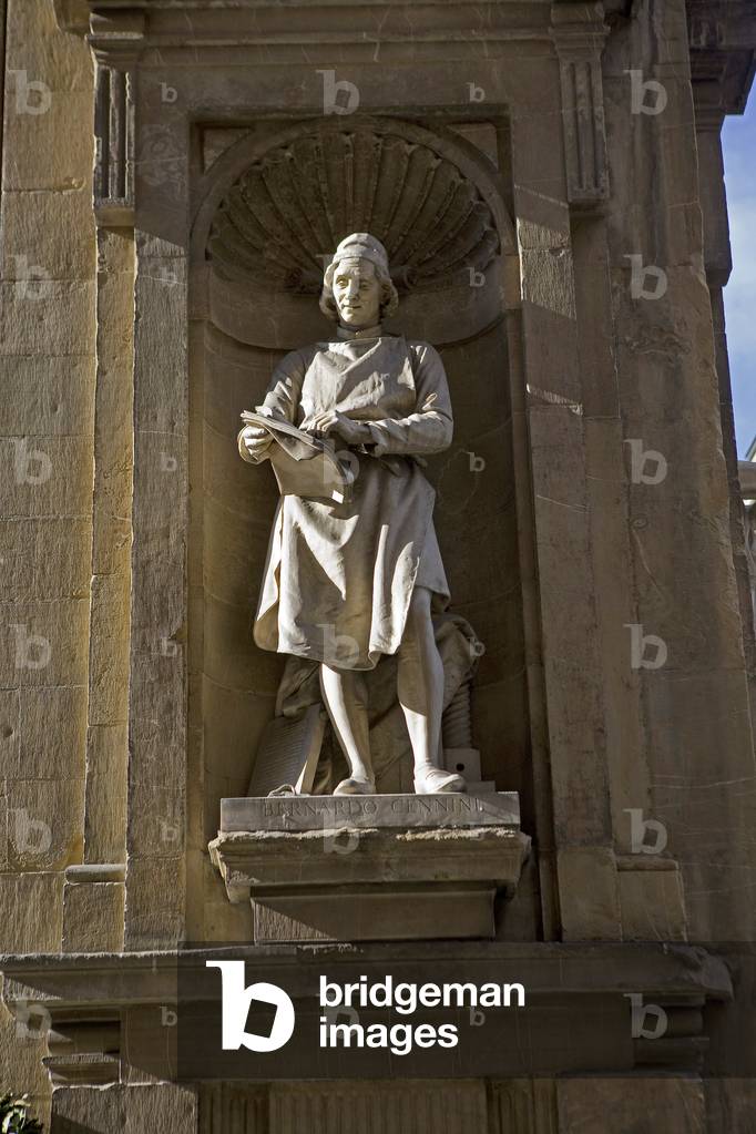 Statue of Bernardo Cennini, Loggia del Mercato Nuovo, Florence, Italy (photo)