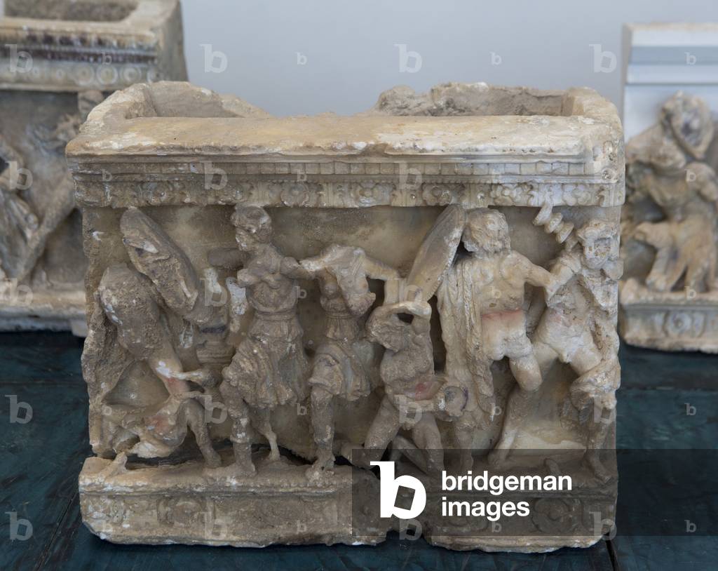 Urn for ashes
