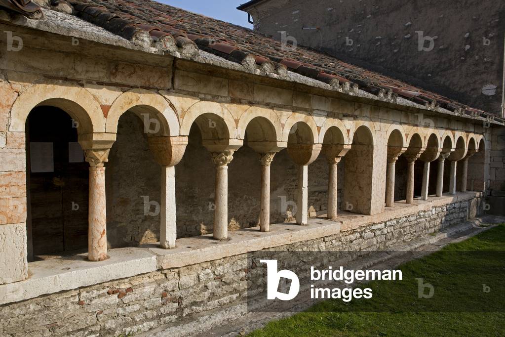 St. Giorgio church, cloister, Sant'Ambrogio in Valpolicella, Veneto Italy (photo)