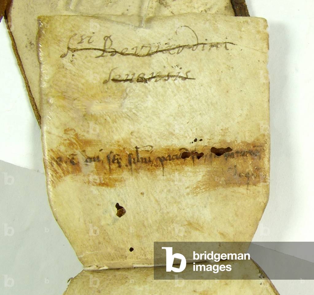 Girdle book