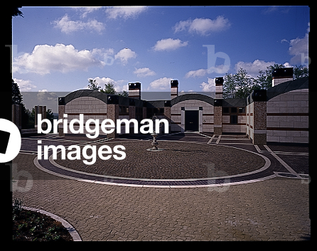 View of the exterior, New House, Wadhurst Park, Sussex, 1986 (photo)