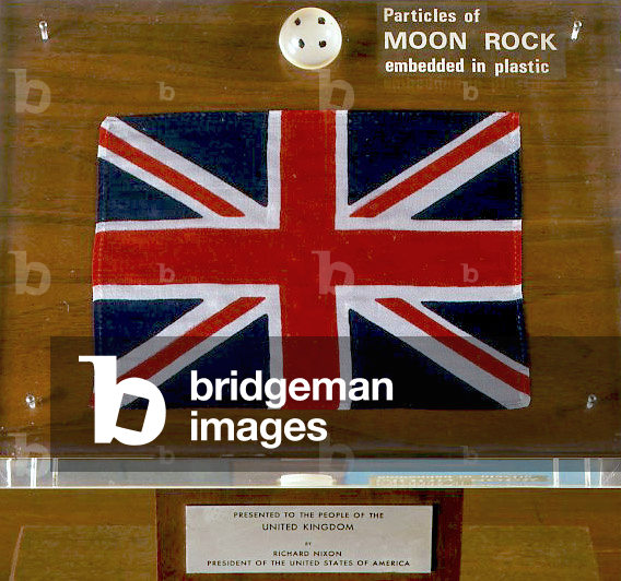 10 Downing Street, moon rock presented to Harold Wilson by President Nixon after the 1969 Apollo landing (photo)

