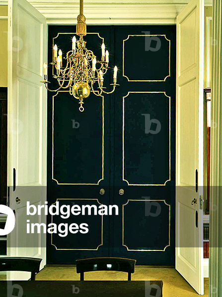 10 Downing Street, Cabinet Room doors to Private Secretaries' rooms (photo)
