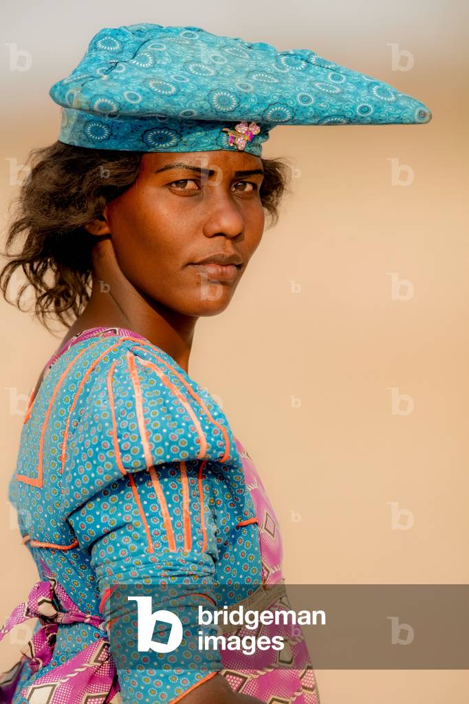 Young Herero Woman, South of Namibia, Africa (photo)