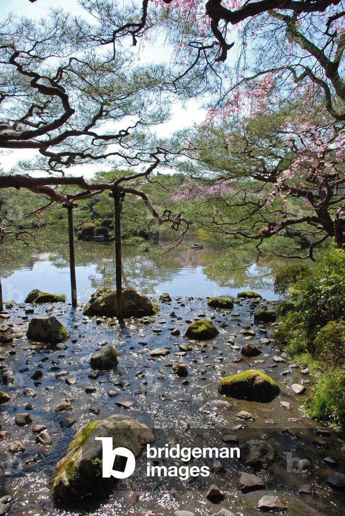 Heian Jingu - Kyoto (Japan) - 1895 - temple shinto - garden promenade with pond design by Ogawa Jihei - Heian Jingu - Kyoto (Japan) - 1895 - shinto shrine - stroll garden with pond design by Ogawa Jihei