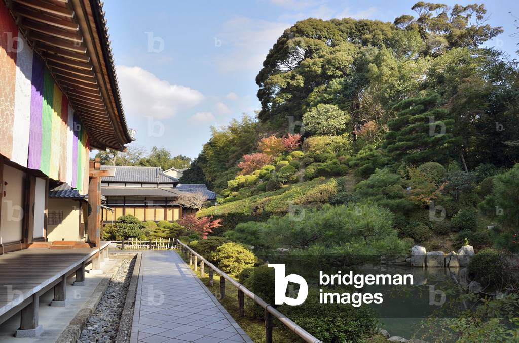 Chishaku-in - Kyoto (Japan) - Edo period - Buddhist temple - garden with pond designed by Sen no Rikyu (1522-1591) - Chishaku-in - Kyoto (Japan) - Edo period - Buddhist temple - pond viewing garden designed by Sen no Rikyu (1522-1591)