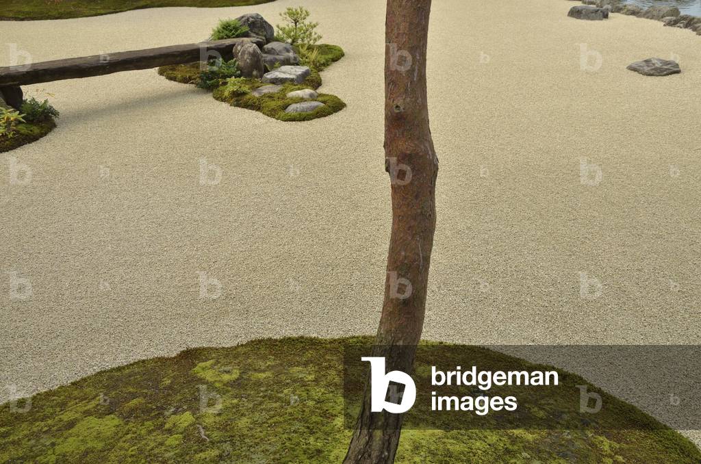 Adachi bijutsukan teien (gardens of the Adachi Museum of Art) - Yasugi (Shimane Prefecture) (Japan) - 1970 - karesansui (dry landscape garden) - moss garden - garden with pond and house of the house - Adachi bijutsukan teien (Gardens of Adachi Museum of art) - Yasugi (Shimane Prefecture) (Japan) - 1970) - - karesansui (dry lanscape garden) - moss garden - garden with pond and tea house