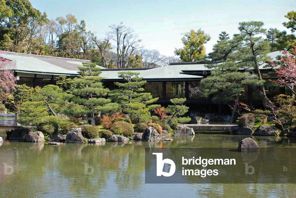 Heian Jingu - Kyoto (Japan) - 1895 - temple shinto - garden promenade with pond design by Ogawa Jihei - Heian Jingu - Kyoto (Japan) - 1895 - shinto shrine - stroll garden with pond design by Ogawa Jihei