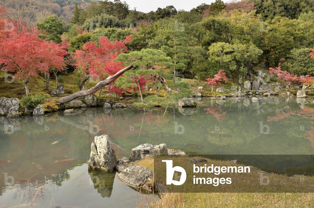 Tenryu-ji - Kyoto (Japan) - Kamakura period - Buddhist temple - garden promenade with pond attributed to Muso Soseki - UNESCO World Heritage designation 1994 - Tenryu-ji - Kyoto (Japan) - Kamakura period - Buddhist temple - stroll garden with pond thought to be designed by Muso Soseki - UNESCO World Heritage Site 1994