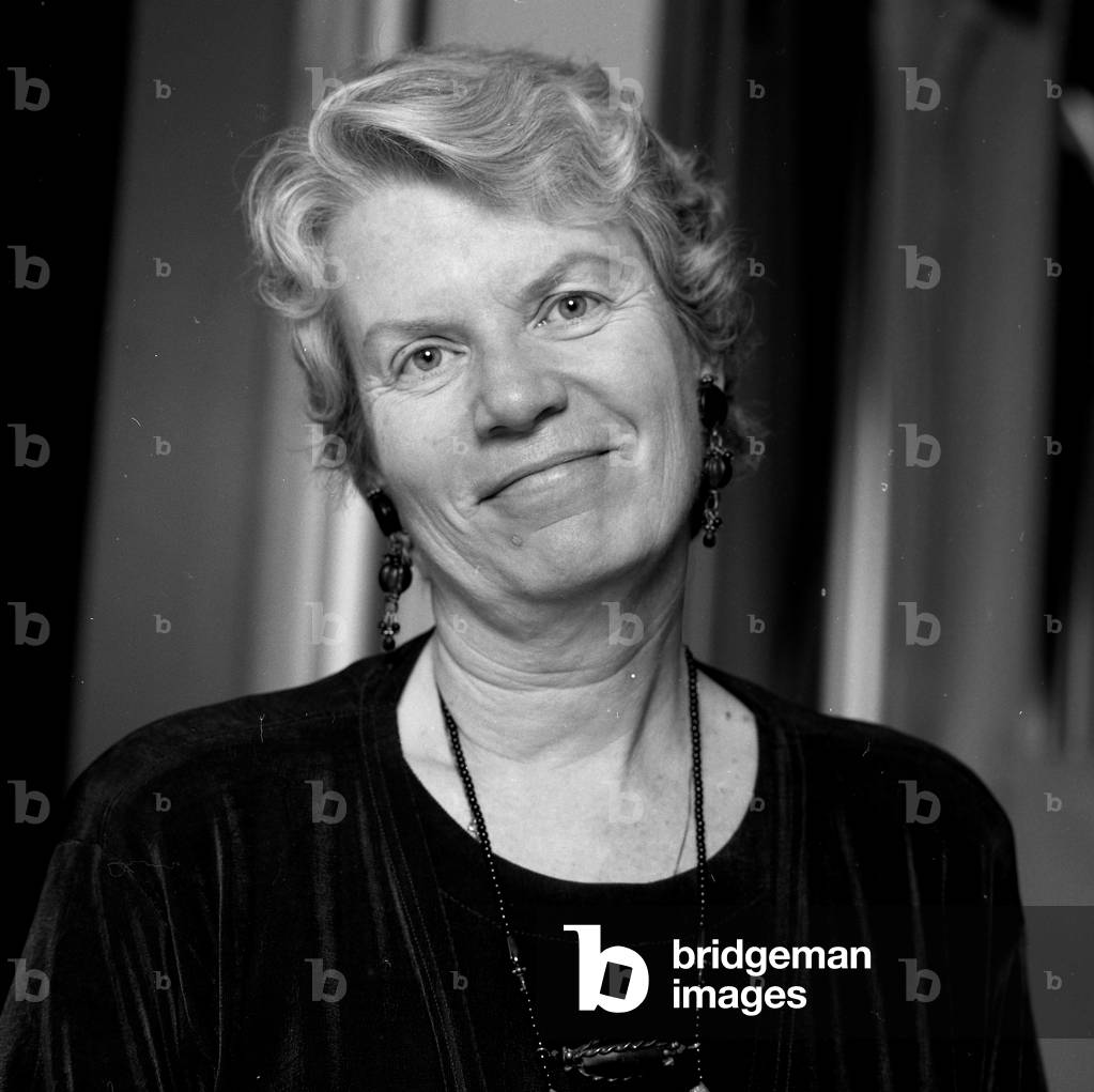 Jill Tarter, 2001