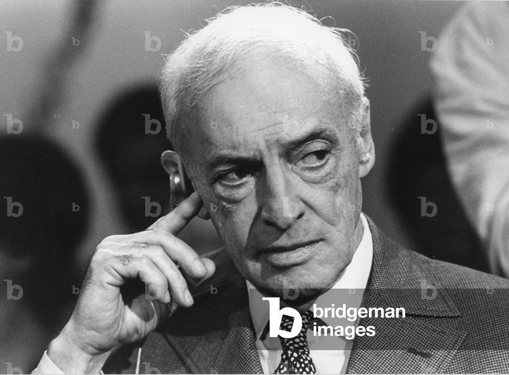Saul Bellow (b/w photo)