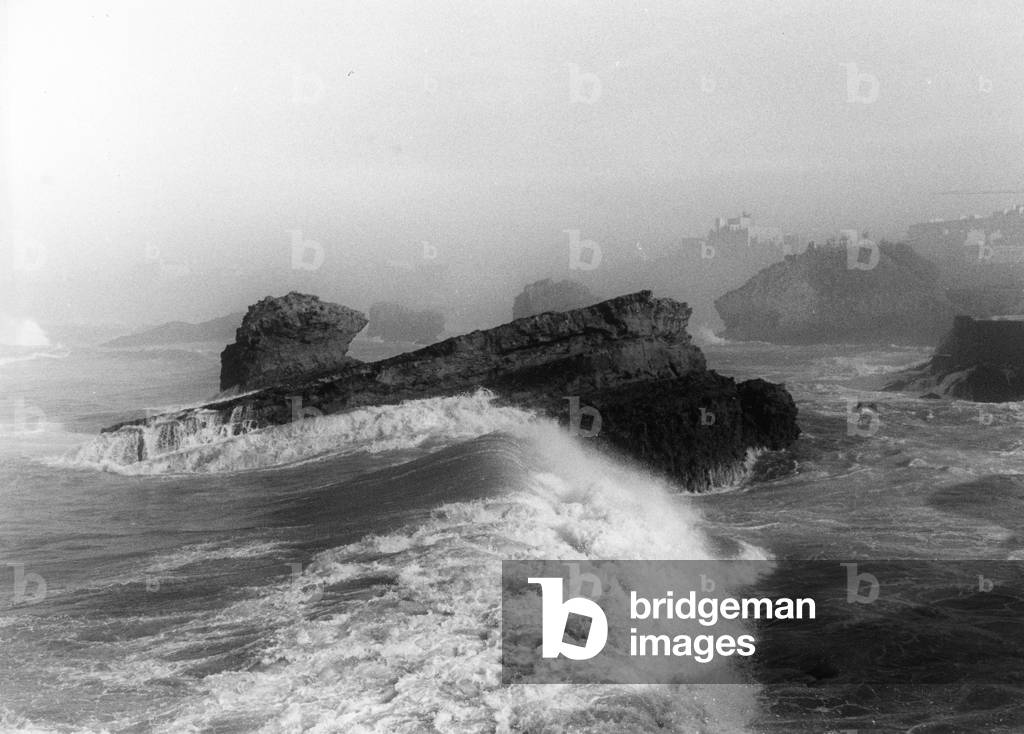 BIARRITZ VAGUES