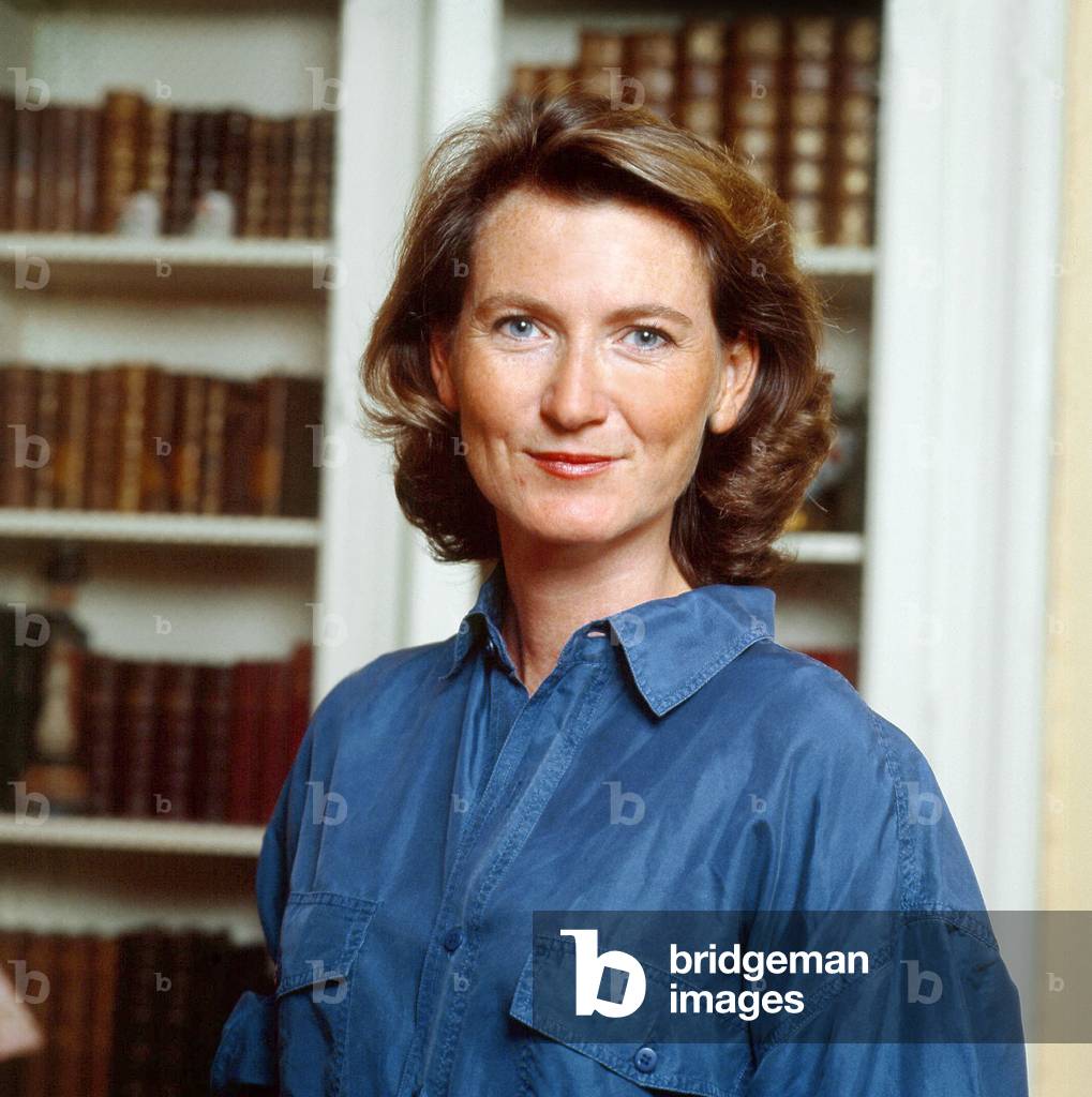 Eve de Castro-Robinson