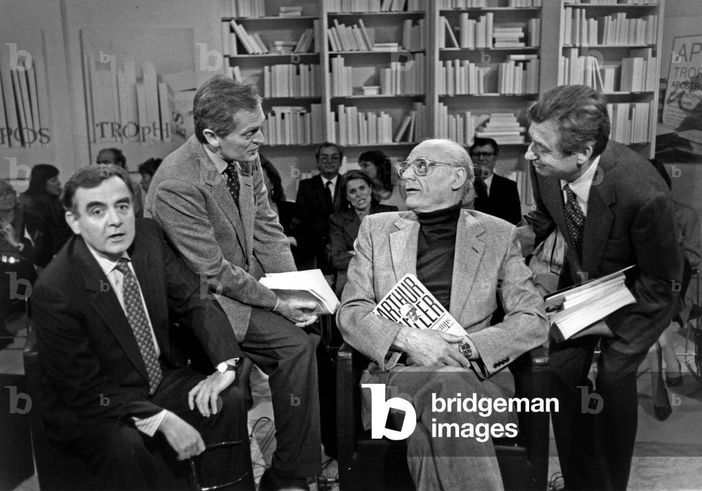 American playwright and novelist Arthur Miller (1915-2005), here on the show Apostrophe presented by Bernard Pivot on April 15, 1988