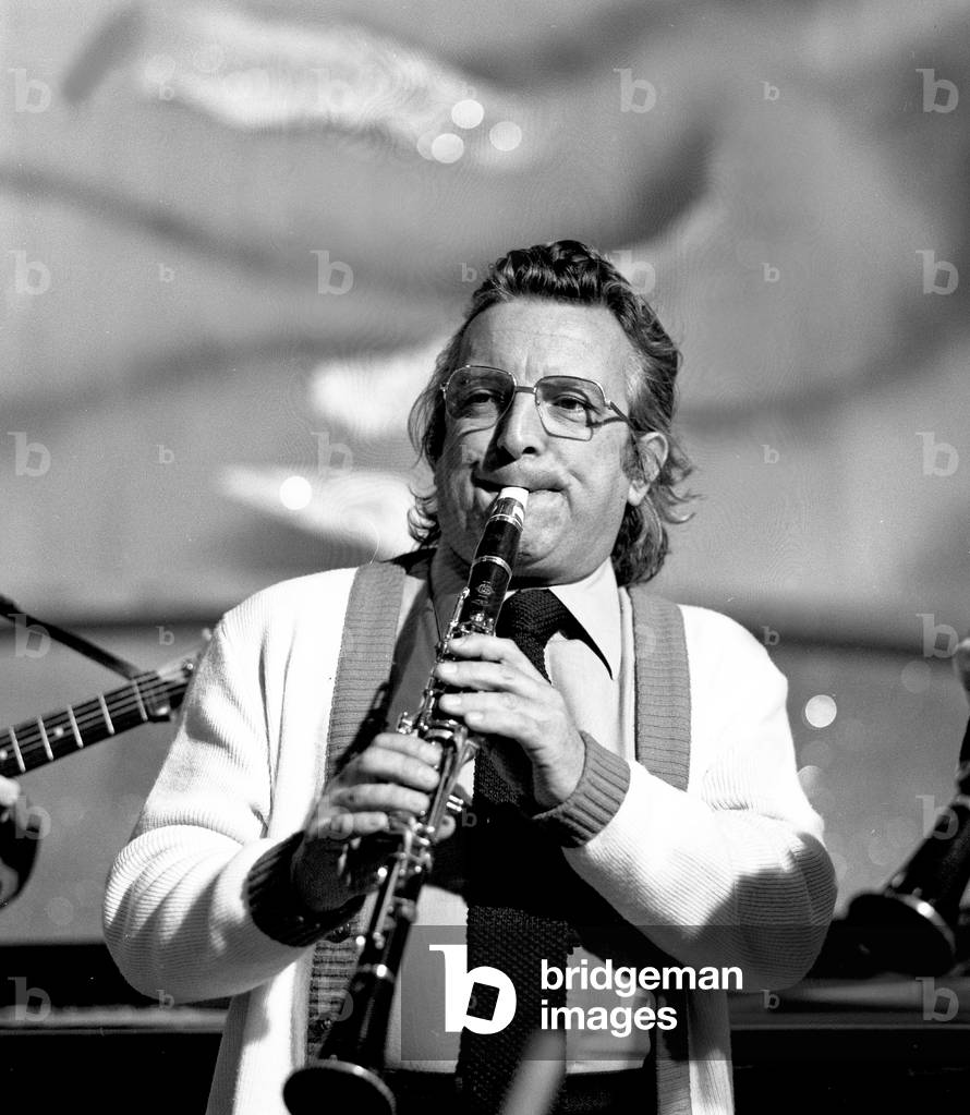 Maxim Saury (b/w photo)