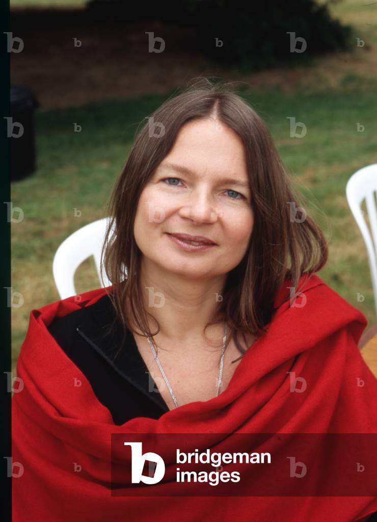 Agata Tuszynska, 2004