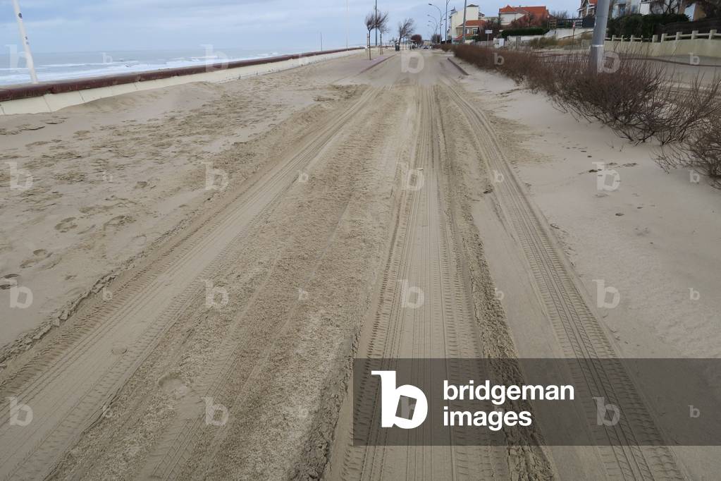 SOULAC PLAGE SABLE ROUTE