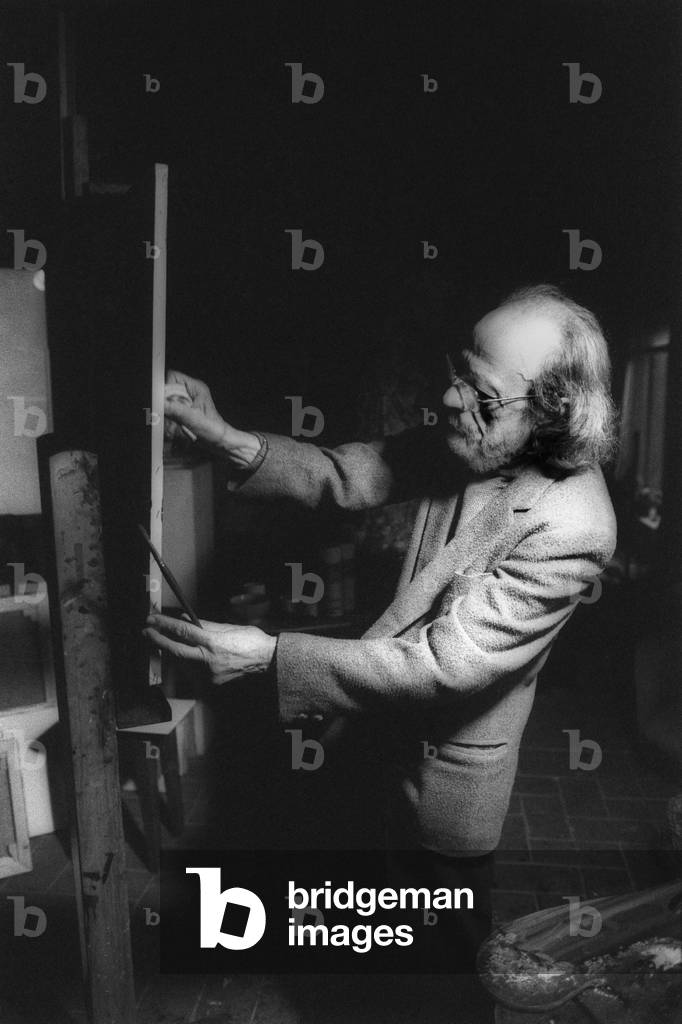 Florence, 1981. Italian painter Primo Conti in his studio