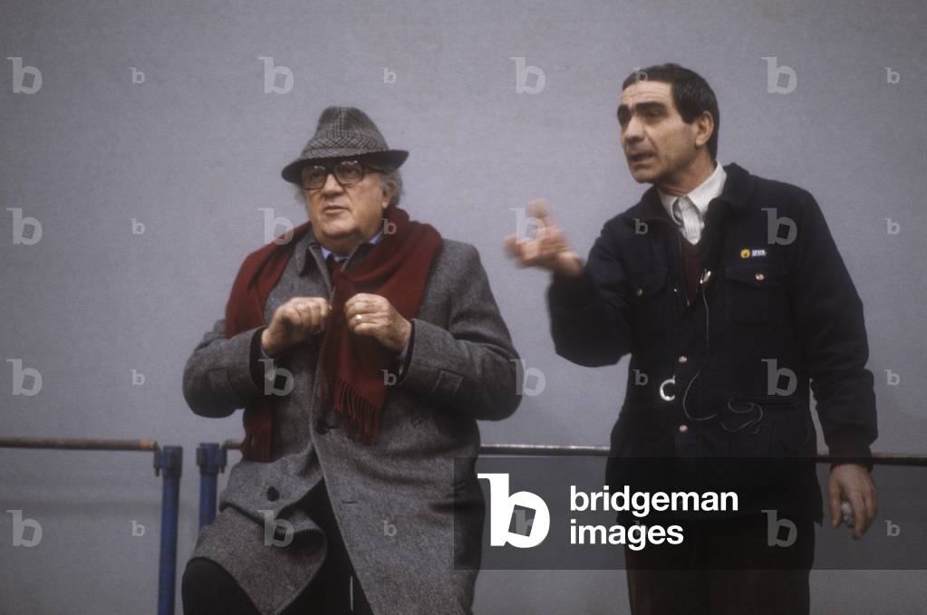 On the set of the movie E la nave va (And the Ship Sails On)